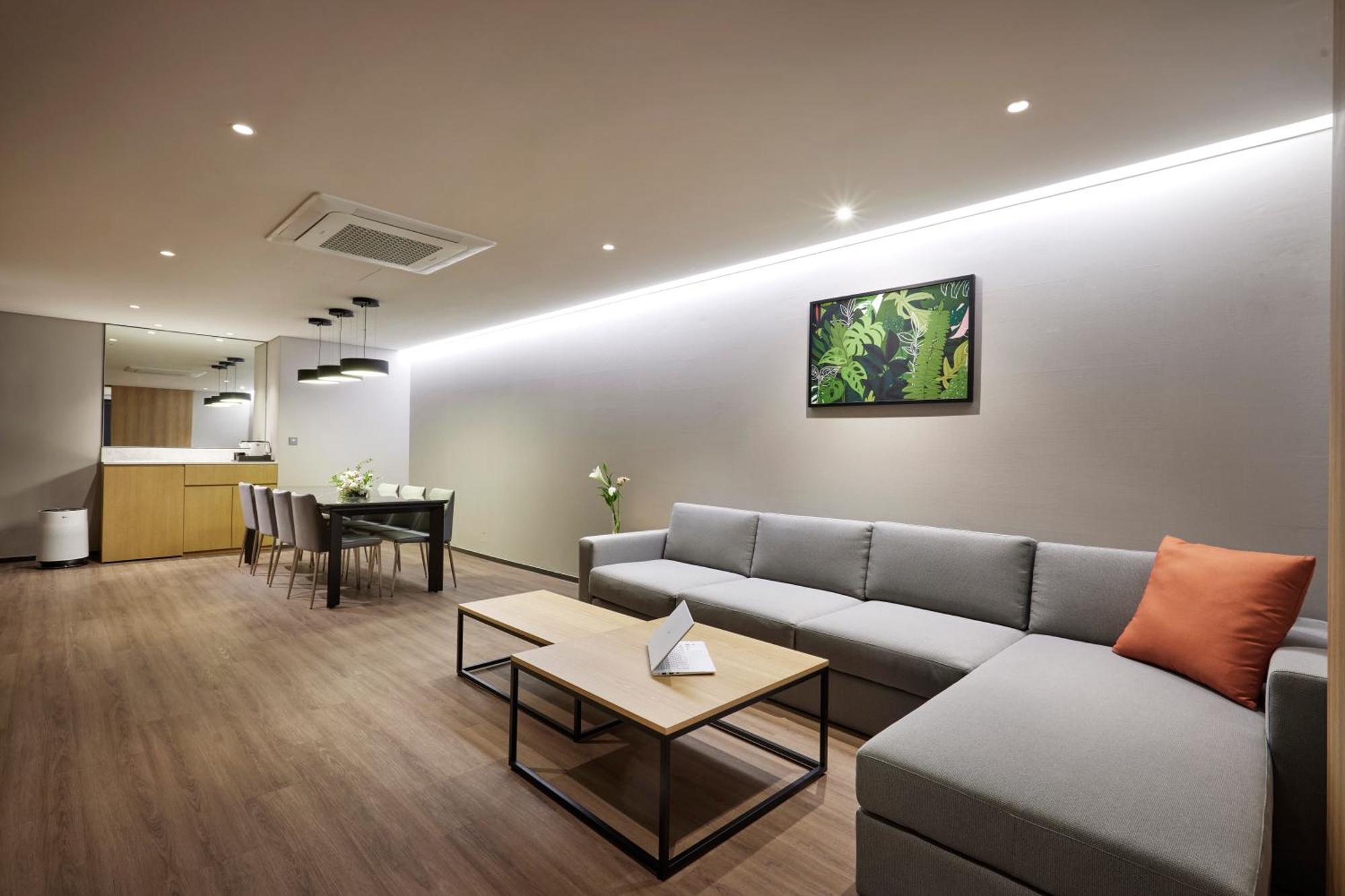 Hotel Interciti Tedžon Exteriér fotografie