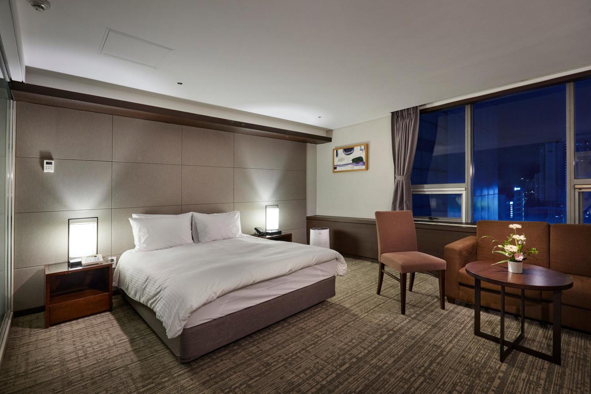 Hotel Interciti Tedžon Exteriér fotografie