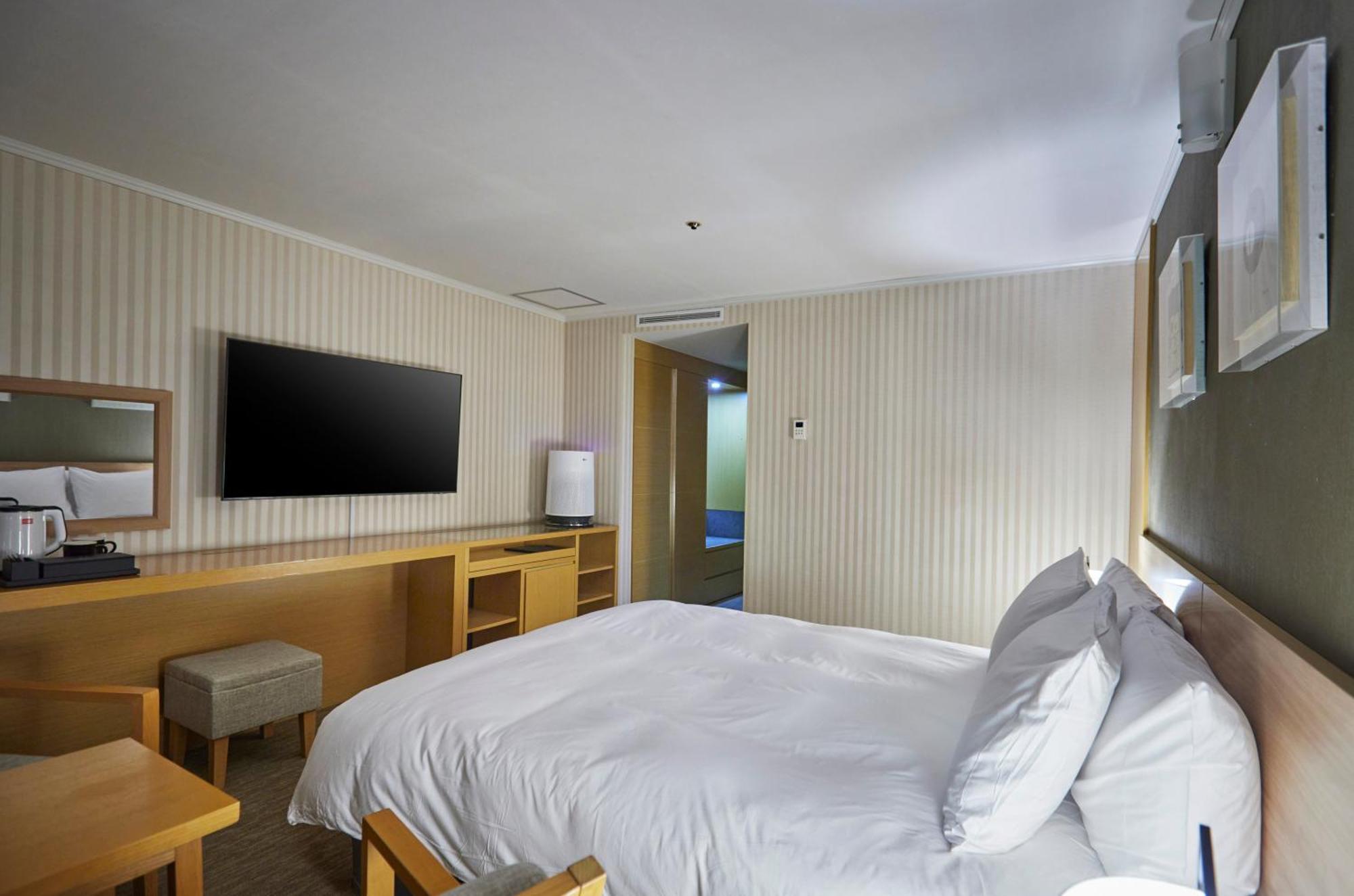 Hotel Interciti Tedžon Exteriér fotografie