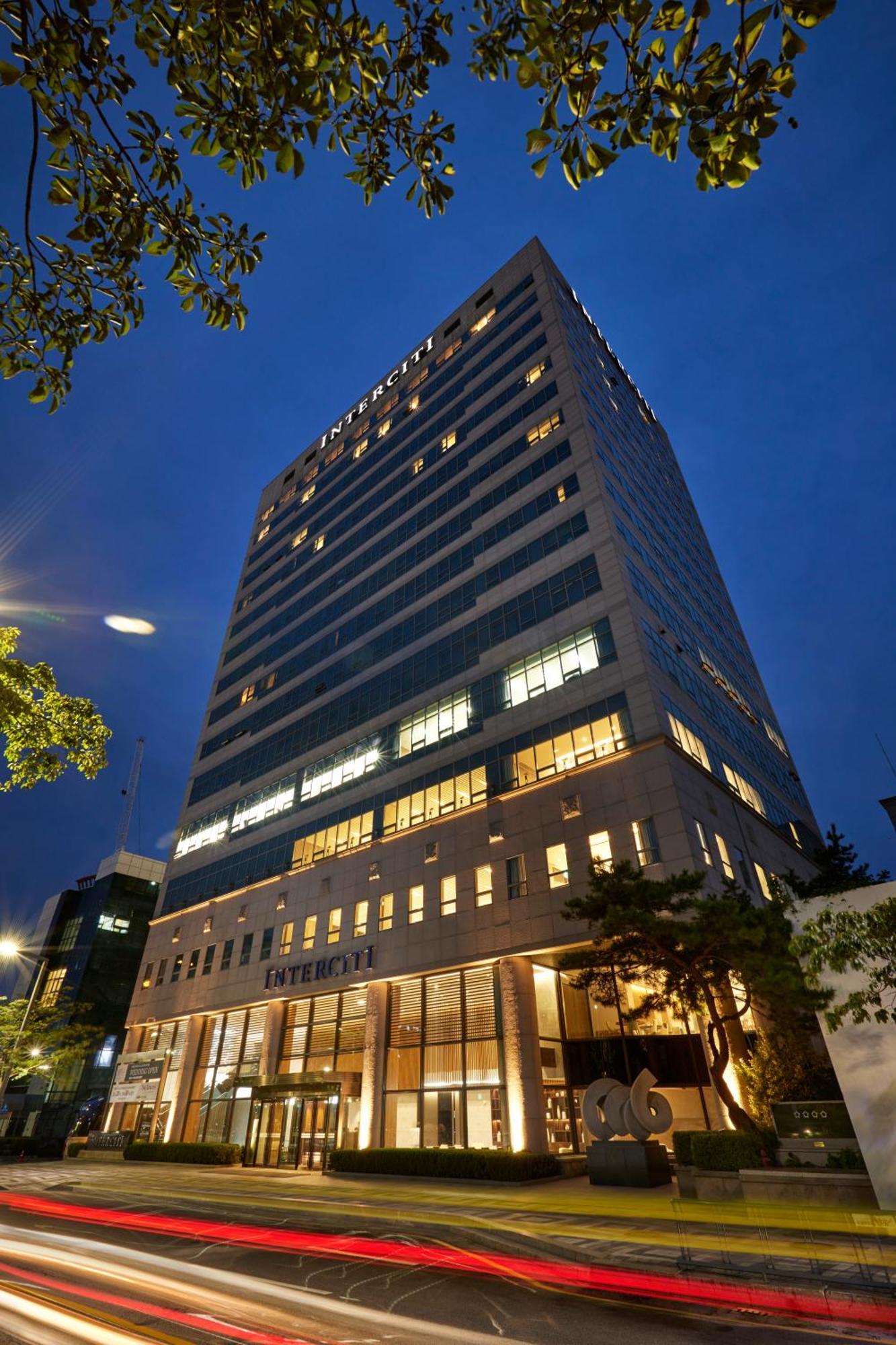 Hotel Interciti Tedžon Exteriér fotografie